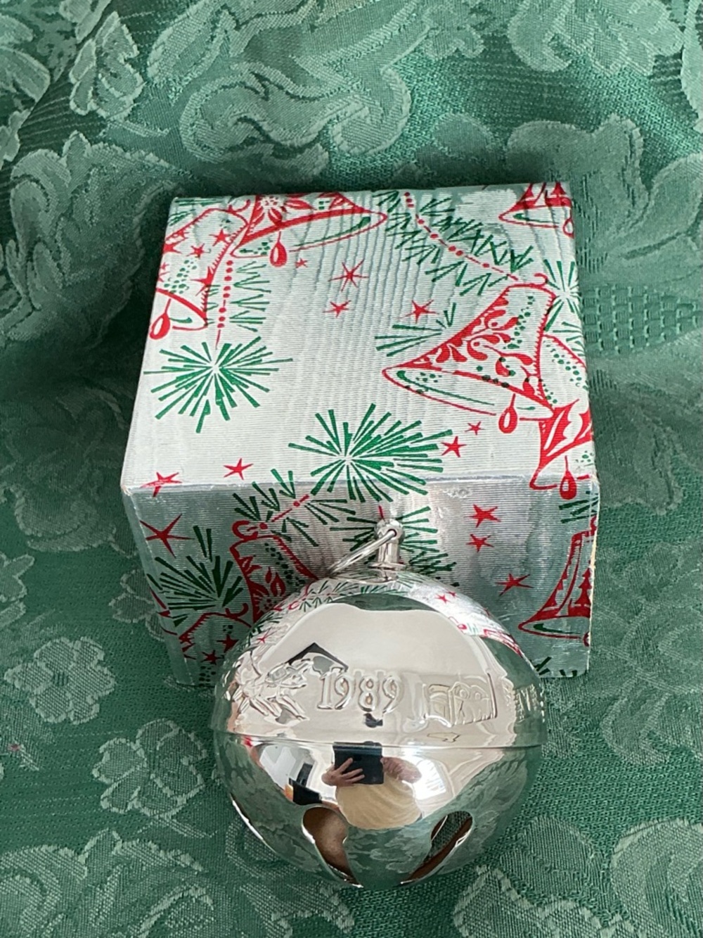 Vintage 1989 Wallace Silversmiths Collectible Christmas Sleigh Bell ornament EUC